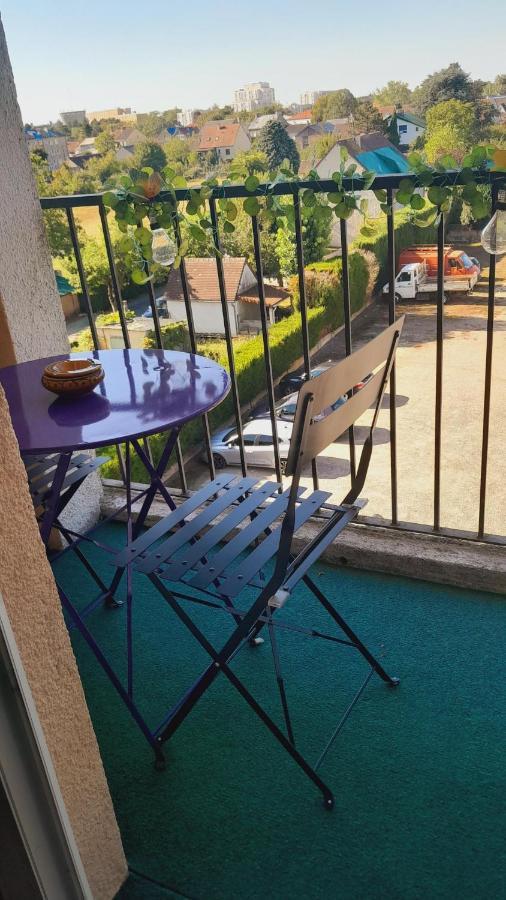 Châteauroux : bel appartement avec balcon Exterior foto